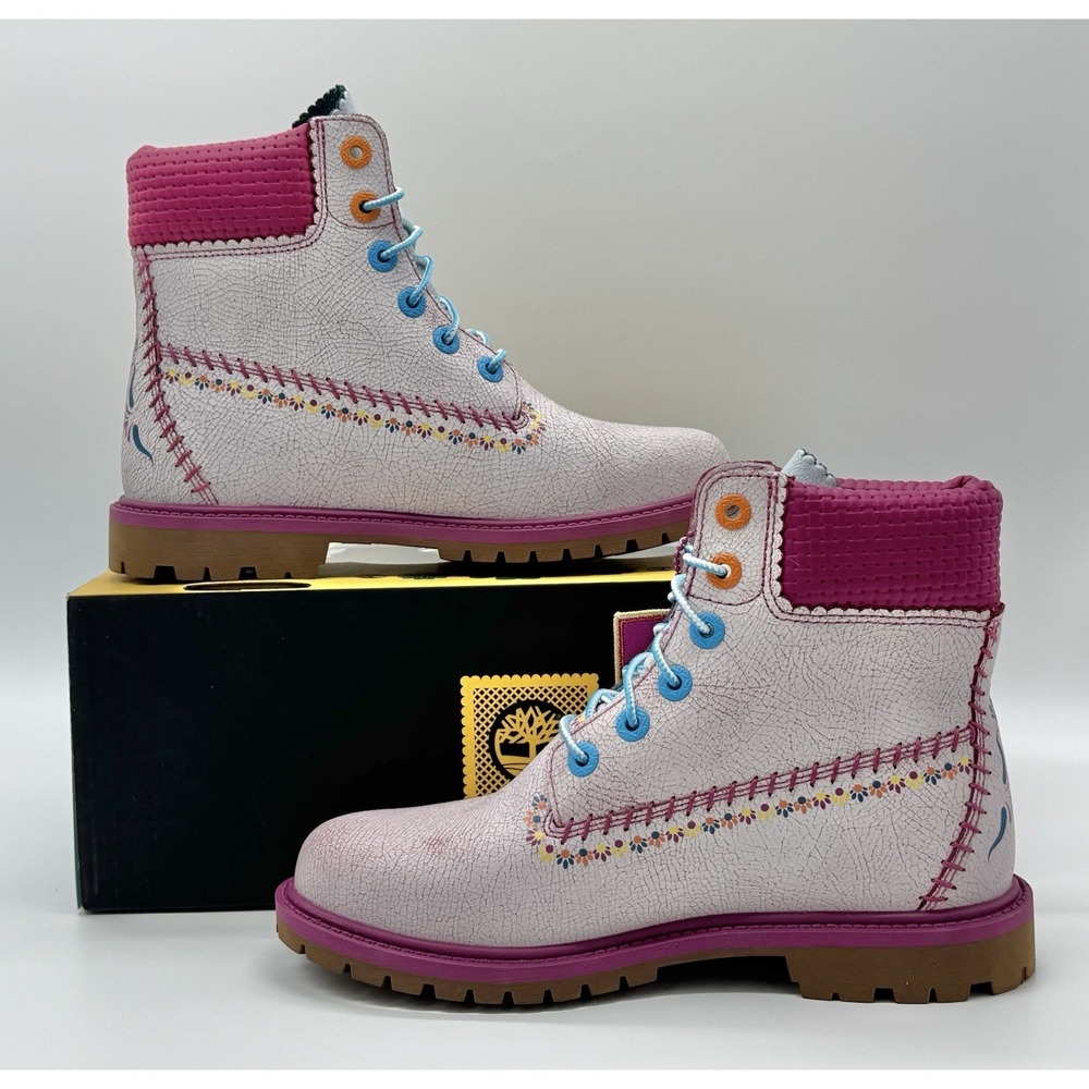 Timberland Women's Premium 6 Inch Boot White Pink Embroidered Size 7 TB0A4448 - Picture 4 of 9